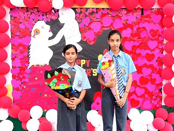 Mother's Day Celebrations photo 13 - Sanskar Smart School, Barotiwala