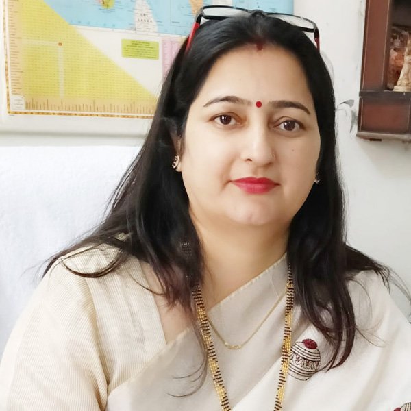 Mrs. Poonam Sharma - Principal, Sanskar Smart School, Barotiwala